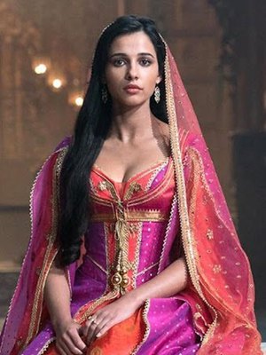 Naomi Scott