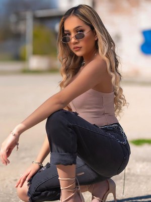 Paradise Deedee