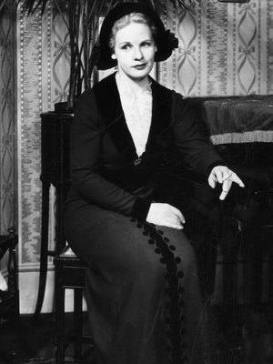 Valerie White (Actress)