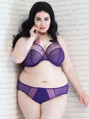 Veronica Belle