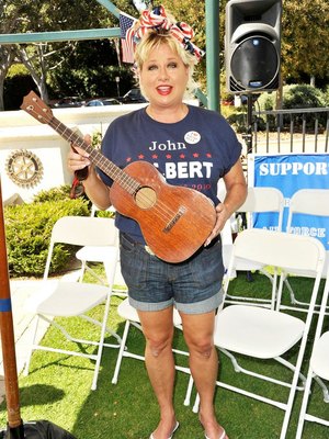 Victoria Jackson