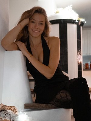 Zoe Wiesner