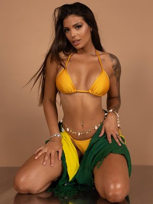Ana Luiza (TV Star)