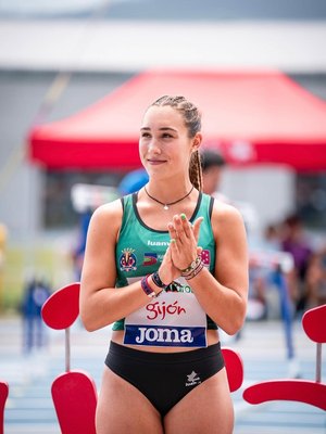 Andrea Sales