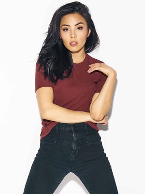 Anna Akana