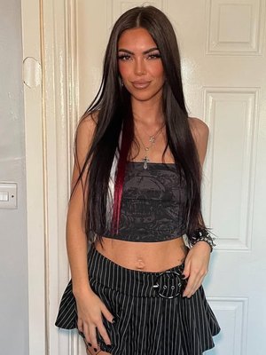 Carly Searby