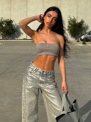 Ella Christo