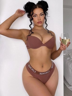 Emilia Emjeni
