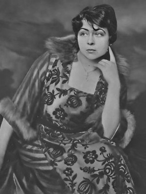 Esther Carena