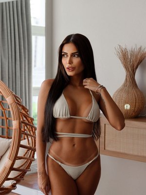 Fernanda Campos