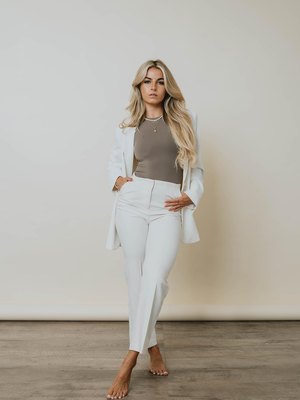 Jazmine Hunter