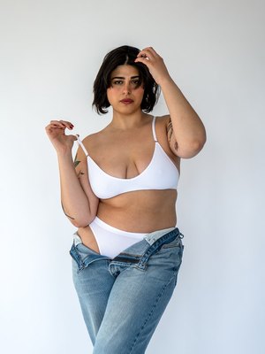 Alexa Zaro