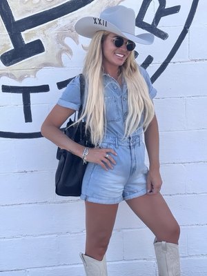 Kortni Davis