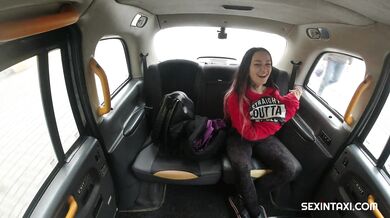 Teen tattooed girl's public sex adventure in a taxi
