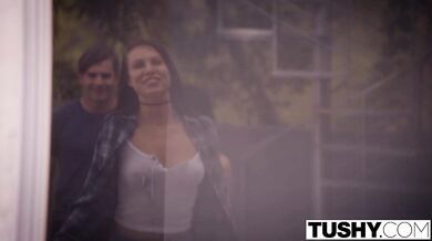 Aidra Fox got double penetrated