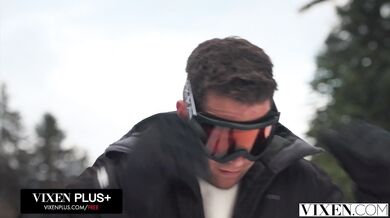 Bella Spark abandons her boring relationship for a savage pussy wrecking by a hung stranger