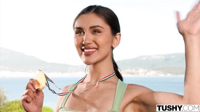 Anal-hungry Leo Ahsoka gets her tight ass pulverized to take the gold in gaping.