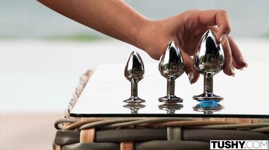 Anal-hungry Leo Ahsoka gets her tight ass pulverized to take the gold in gaping.