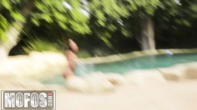 Beauty brunette chick got fucked