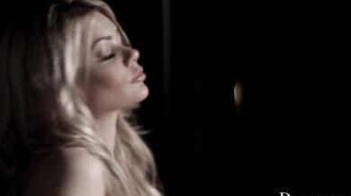 Melody Marks takes a hard pounding in a wild and sweaty one night stand