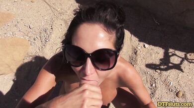 Wild desert fuck session on the burning sand dunes far away from everyone
