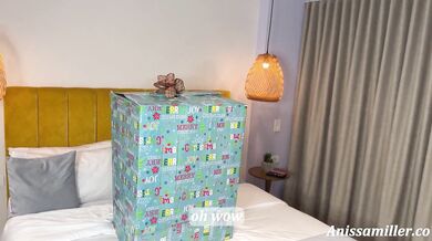 Stepdaughter's naughty Christmas surprise: Getting drilled by stepdad while the house is empty