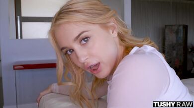 Anastasia craves a thick cock in her ass and she’s not taking no for an answer in this intense scene