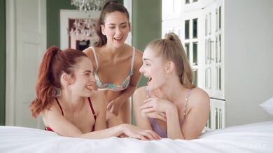 Fibi Euro Sirena Milano and Vixi Rafi in wild threesome